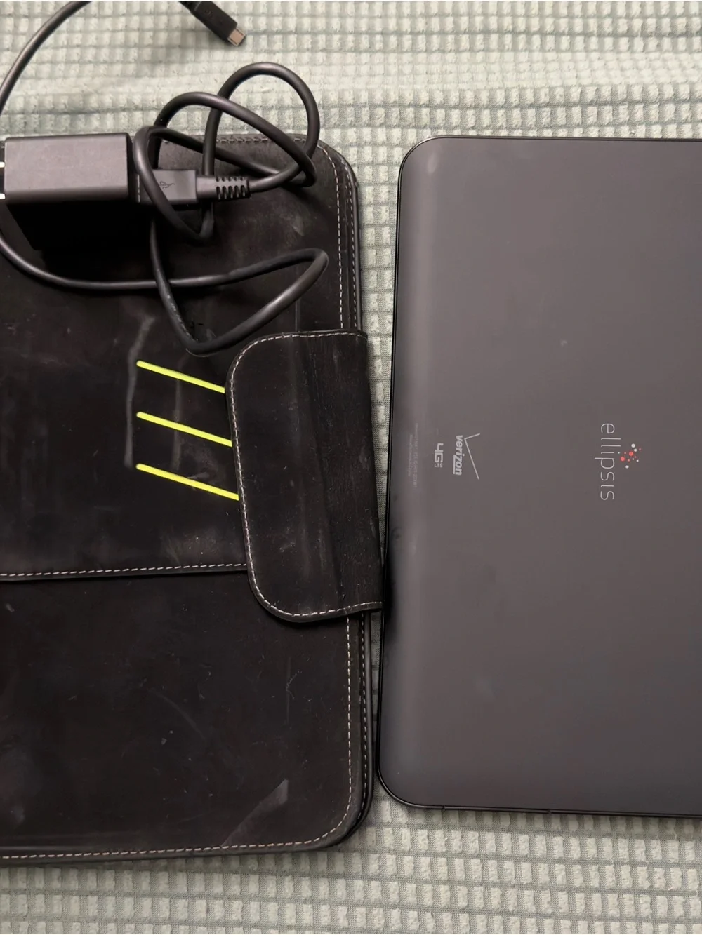 Verizon Ellipsis 8 Tablet – QTAIR7 – Android 5.1 – Includes Case & Charger